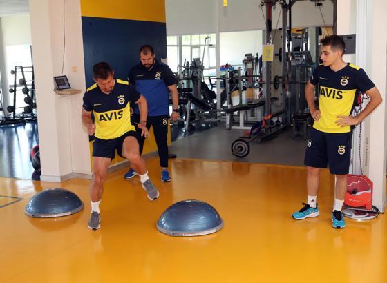 Fenerbahçe salonda çalıştı