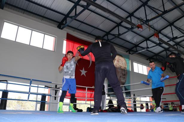 Dünya Boks Şampiyonası'na katılacak sporcular belirleniyor