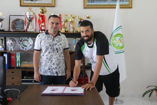 Manisa BŞB, Alican Güney ile 1 yıllık sözleşme yeniledi