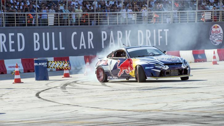 İstanbul'da Red Bull'la drift fırtınası