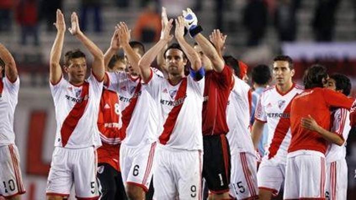River ilk maçında galip
