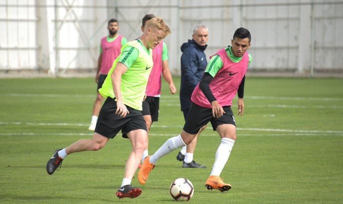 Atiker Konyaspor, Çaykur Rizespor maçı hazırlıklarını eksiklerle sürdürdü