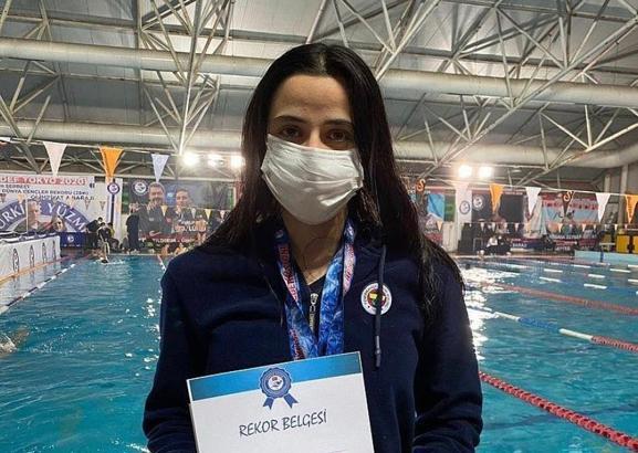 Fenerbahçeli yüzücü Deniz Ertan, 2020 Tokyo Olimpiyat Oyunları vizesini aldı