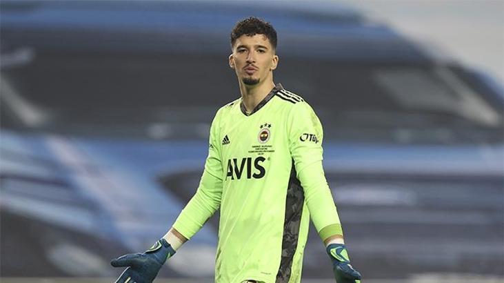 Altay Bayındır Fenerbahçe'de kalacak mı?