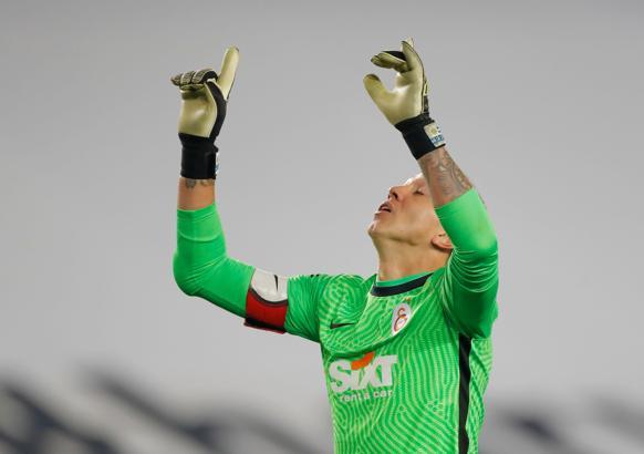 Fenerbahçe - Galatasaray maçı sonrası Fernando Muslera duygusal anlar yaşadı