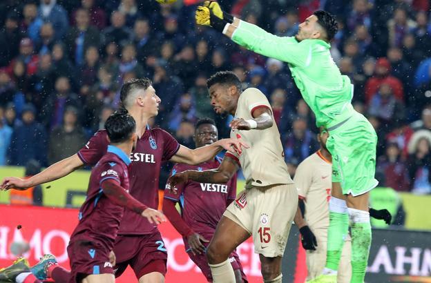 Galatasaray-Trabzonspor maçı öncesi iki takımın sakatlık raporu