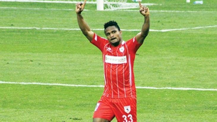 Eskişehirspor Bilal Aziz ve Ofoedu ile sözleşme imzaladı