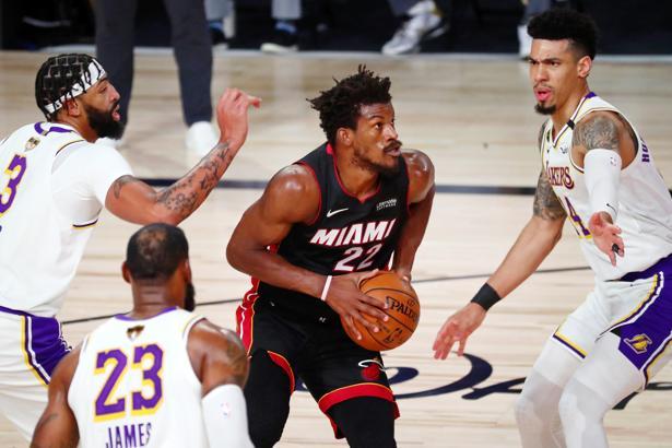 NBA finalinde Miami seriyi 2-1'e getirdi