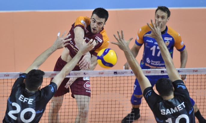 İnegöl Belediyespor - Halkbank maç sonucu: 1-3
