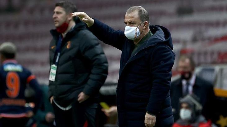 Fatih Terim'den futbolculara kart uyarısı