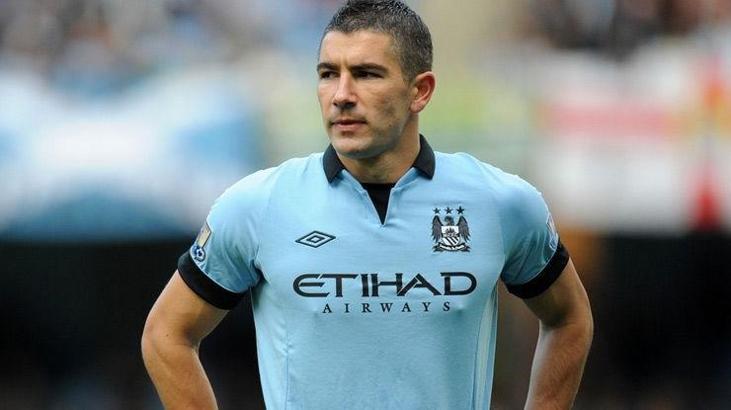 Fenerbahçe'den Beşiktaş'a Alexandar Kolarov misillemesi!