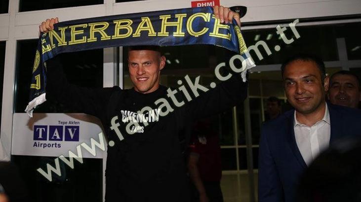 Martin Skrtel İstanbul'a geldi