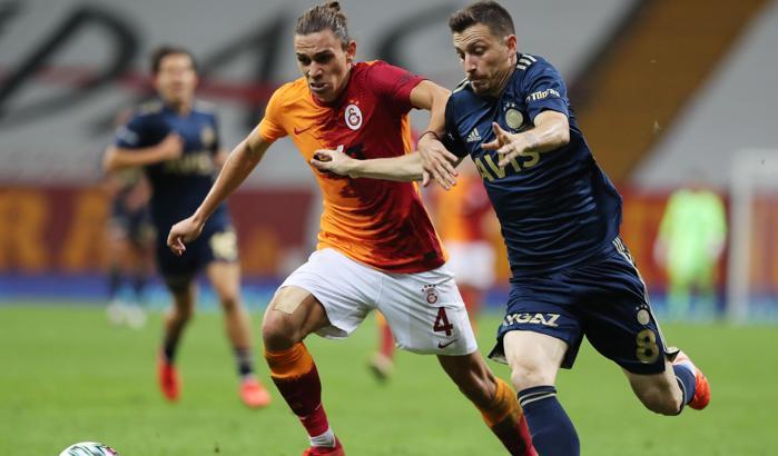 Fenerbahçe - Galatasaray derbisi özel programı D-Smart'ta