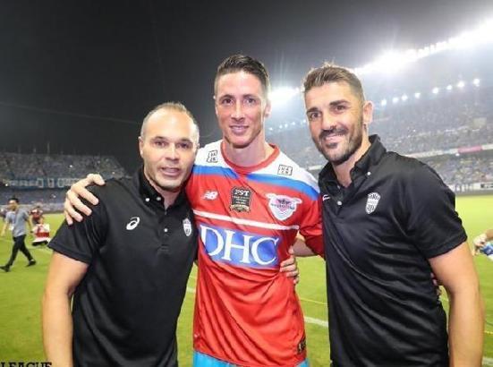 Fernando Torres'den yeşil sahalara veda
