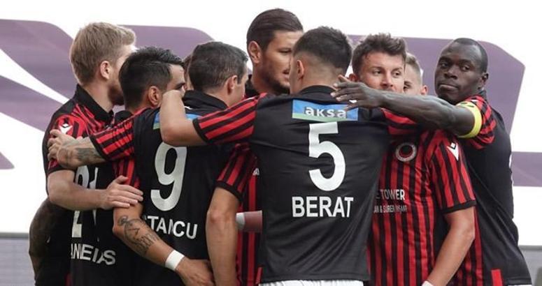 Gençlerbirliği, Beşiktaş'ı devirdi ve nefes aldı