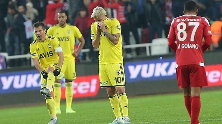 Fenerbahçe'de Max Kruse'ye sert uyarı