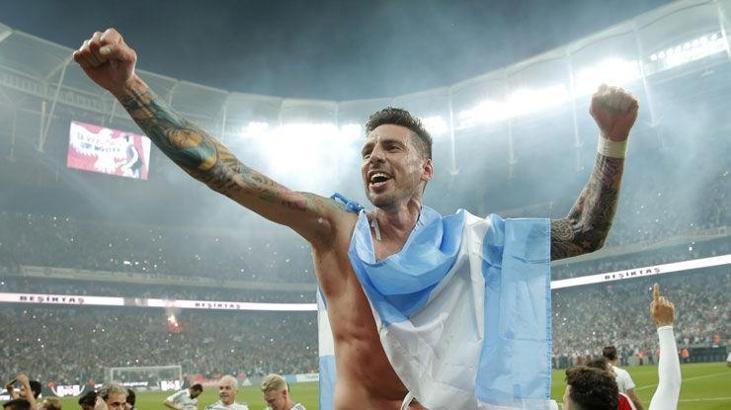 Jose Sosa: Milan'ı kaçıramam