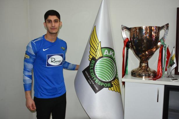 Akhisarspor'da yeni transfer Enes Kimia'nın lisansı çıktı