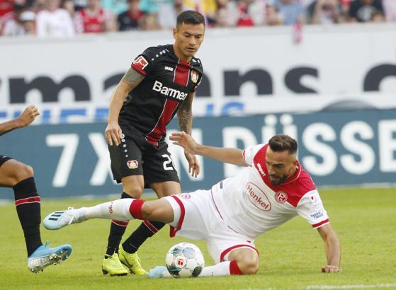 Kaan Ayhan ve Kenan Karamanlı Fortuna, Leverkusen'e diş geçiremedi