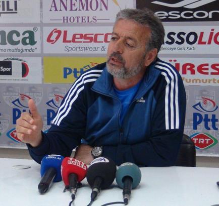 Dilaver Mutlu: Genç oyuncularımızı kazanmaya çalışıyoruz