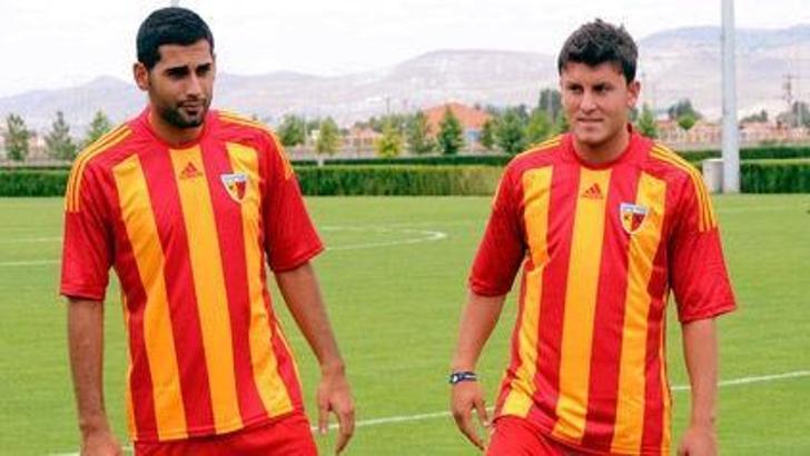 Ziani gitti, 3 futbolcu geldi