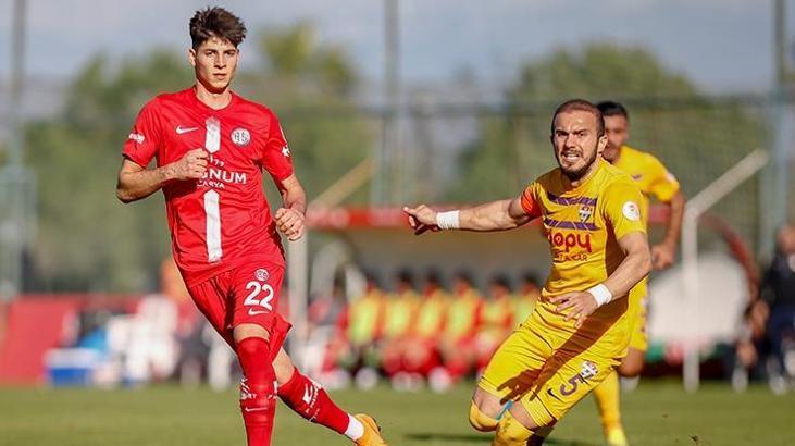 Antalyaspor avantajını korudu