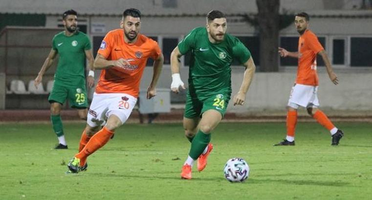 Emre Özkan nereli, kaç yaşında? Emre Özkan hangi takımlarda oynadı? Hangi takımda oynuyor ve maaşı ne kadar?