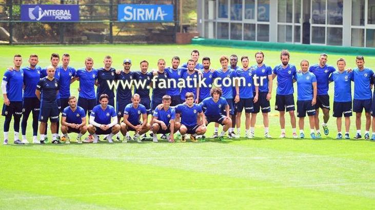 Fenerbahçe'de Salih Uçan ve Emenike sürprizi!