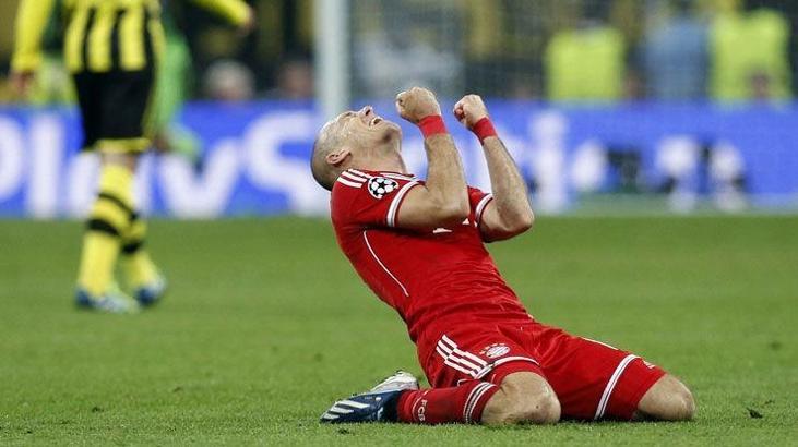 Robben tranferi için Beşiktaş ve Fenerbahçe karşı karşıya