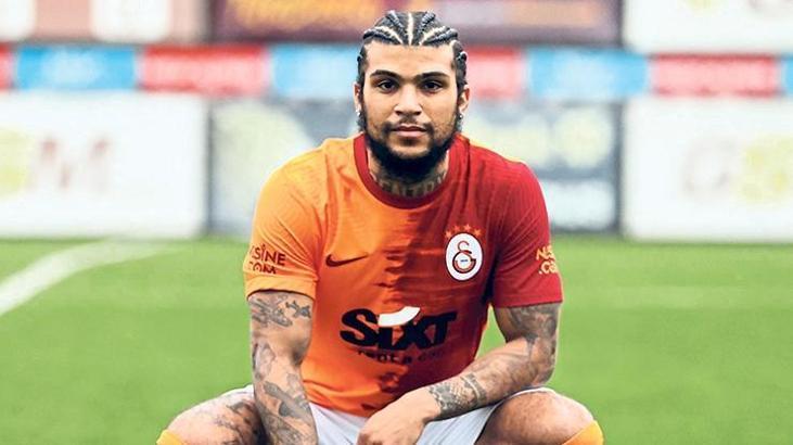 Galatasaray'ın yeni transferi Yedlin çok mutlu