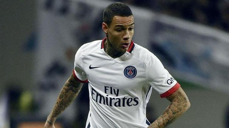 Van der Wiel'de tek pürüz imza parası!