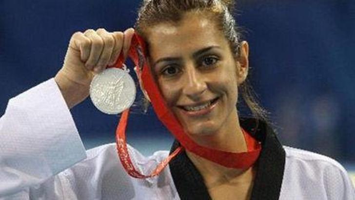 Azize Tanrıkulu kadrodan çıkarıldı