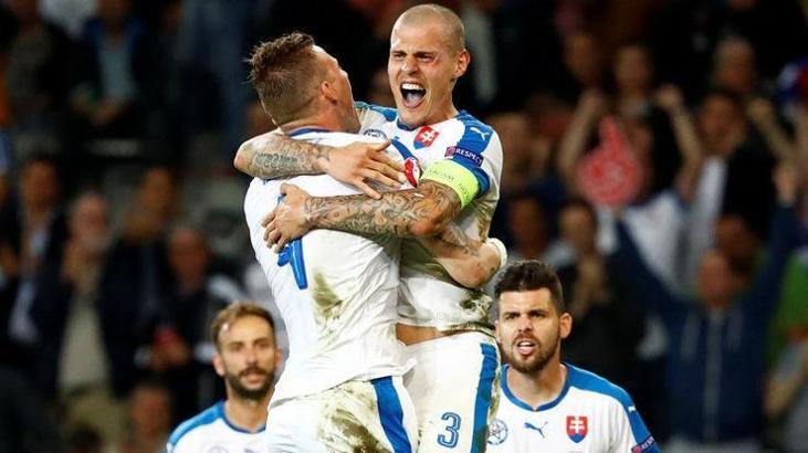 Martin Skrtel'e Stoch desteği