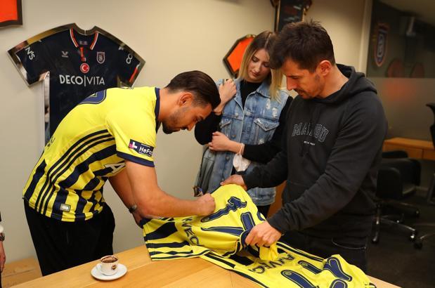 Emre Belözoğlu'ndan İrfan Can Kahveci transferi değerlendirmesi