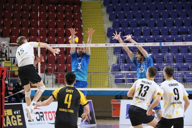 Afyon Belediye Yüntaş-Sorgun Belediyespor: 3-2
