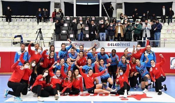 Antalya derbisinde kazanan Konyaaltı