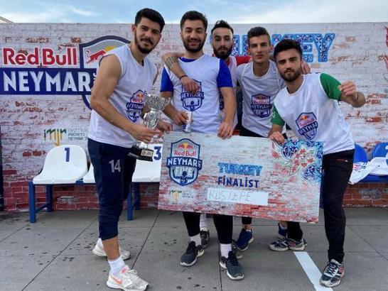 Red Bull Neymar Jr's Five Bursa şampiyonu Kuştepe oldu