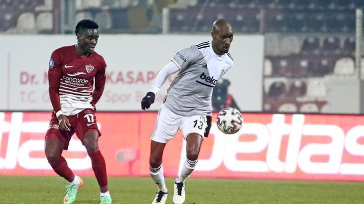 Atiba bu kez basket oynayacak