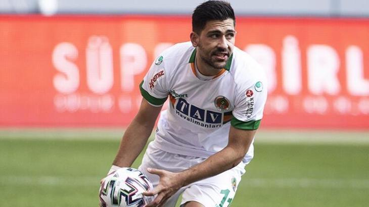 Son dakika: Trabzonspor, Anastasios Bakasetas transferini tamamladı