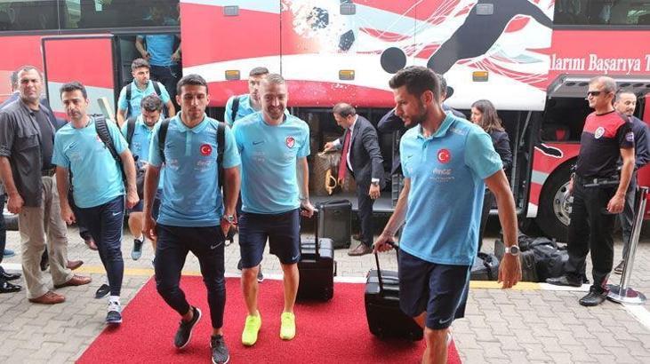 A Milli Futbol Takımı Slovenya'ya geldi
