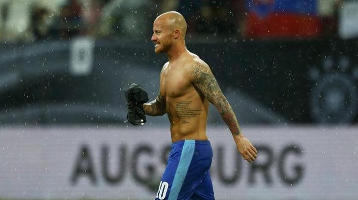 Miroslav Stoch'a piyango vurdu