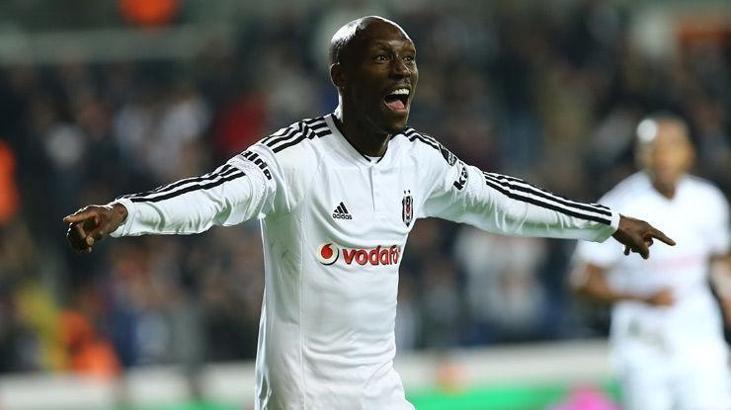 Atiba Hutchinson eşyalarını topladı!