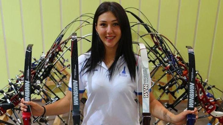 Yasemin Anagöz Rio'ya attı!