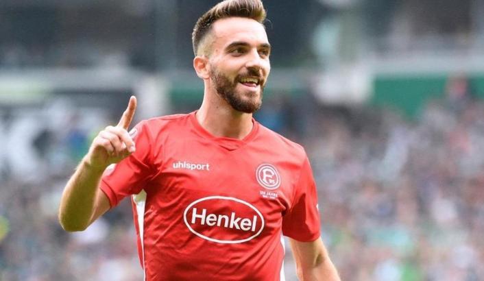 Kenan Karaman nereli, kaç yaşında? Kenan Karaman hangi takımlarda oynadı? Hangi takımda oynuyor ve maaşı ne kadar?
