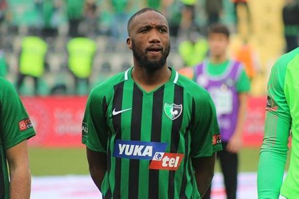 Denizlispor'da 3 futbolcu kadro dışı bırakıldı