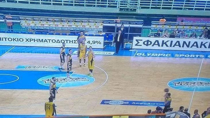 Maç 5 kişiyle tamamlandı!