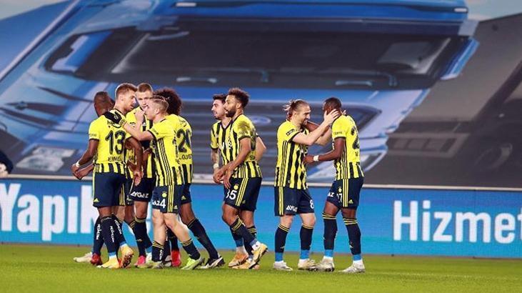 Fenerbahçe kendi pas rekorunu kırdı