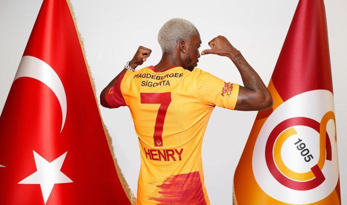 Galatasaray, Henry Onyekuru'nun lisansını çıkardı!