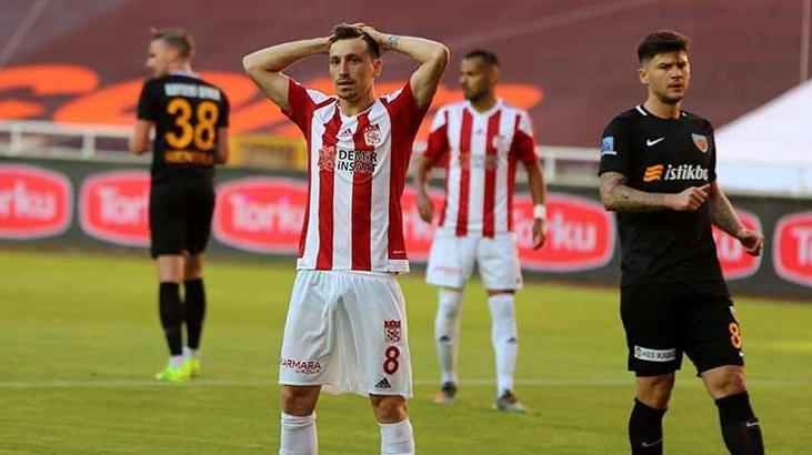 Fenerbahçe taraftarından Mert Hakan Yandaş'a büyük destek