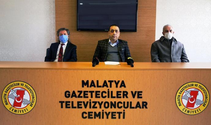 Malatya'da basın mensuplarından Adil Gevrek'e sert tepki